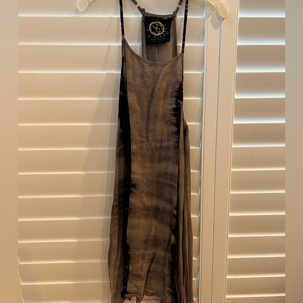 Planet Blue Gray/Black Tie Dye Dress with tie Knot at bottom. Size Small